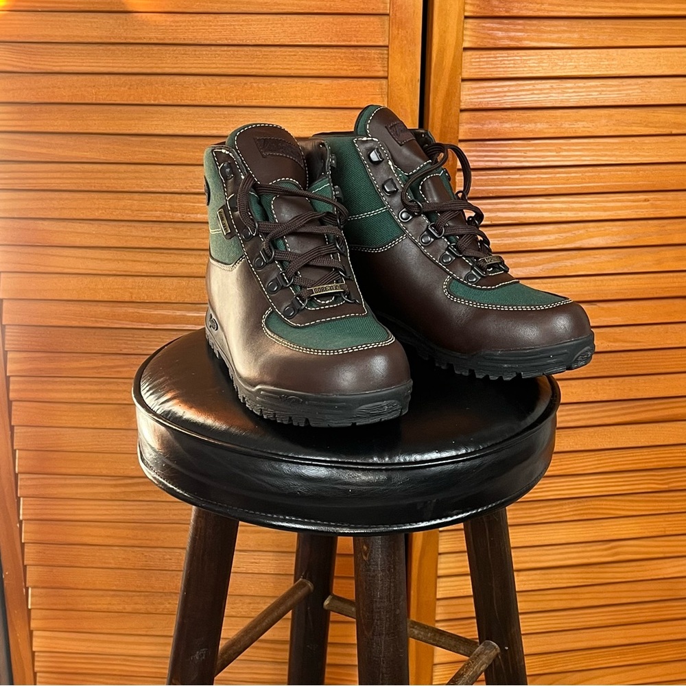 Y2k Vasque Forest Green and Dark Brown Hiking Boots - Picture 2 of 8